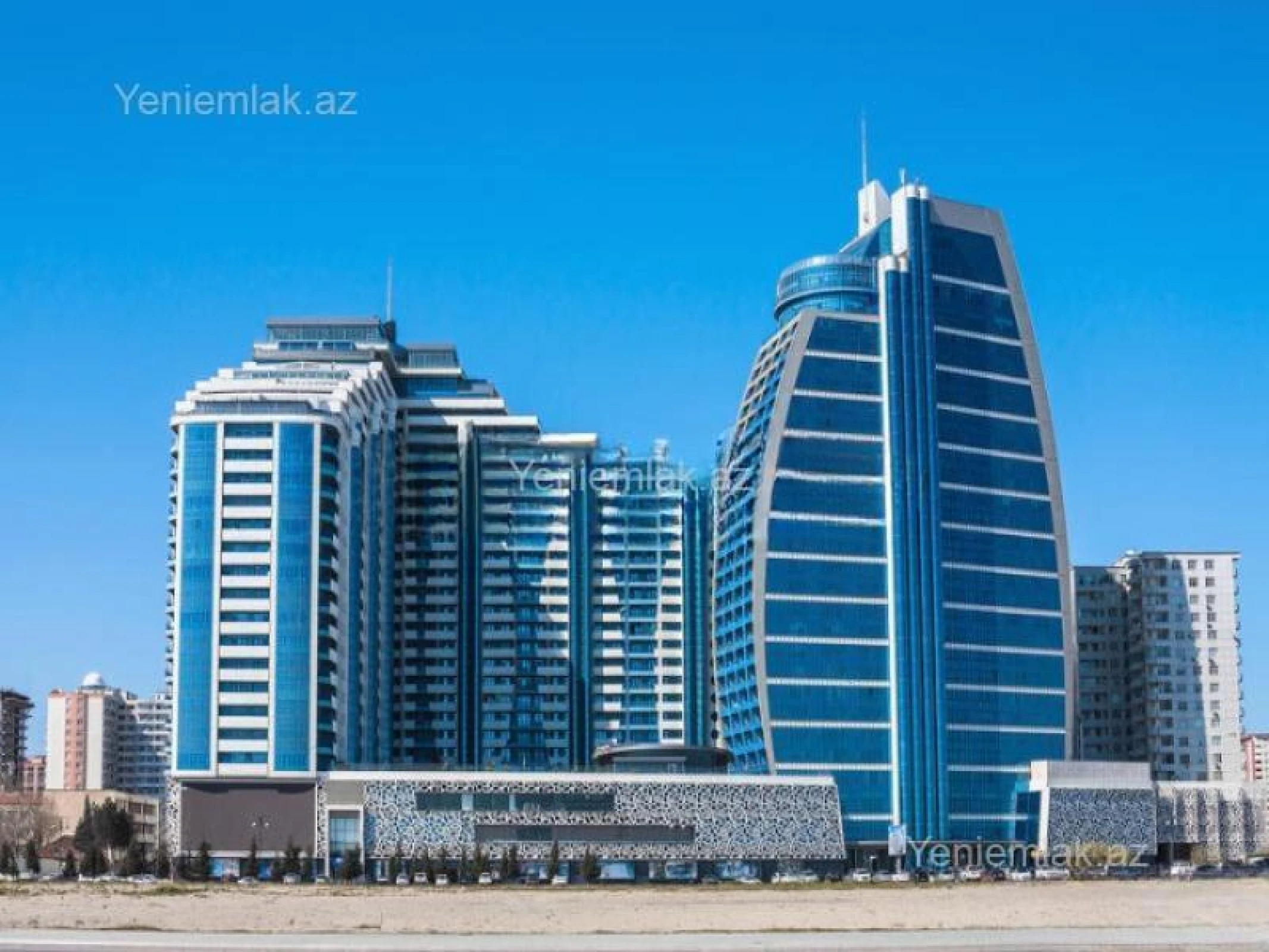 Satılır 4 otaqlı yeni tikili 250.5 m²