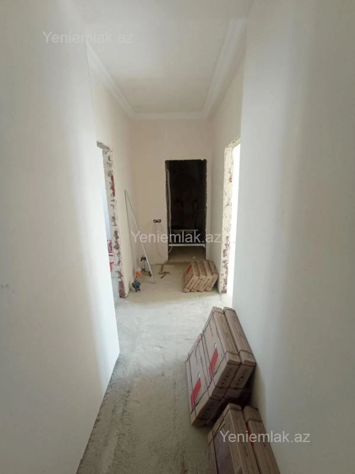 Satılır 12 otaqlı yeni tikili 260 m²