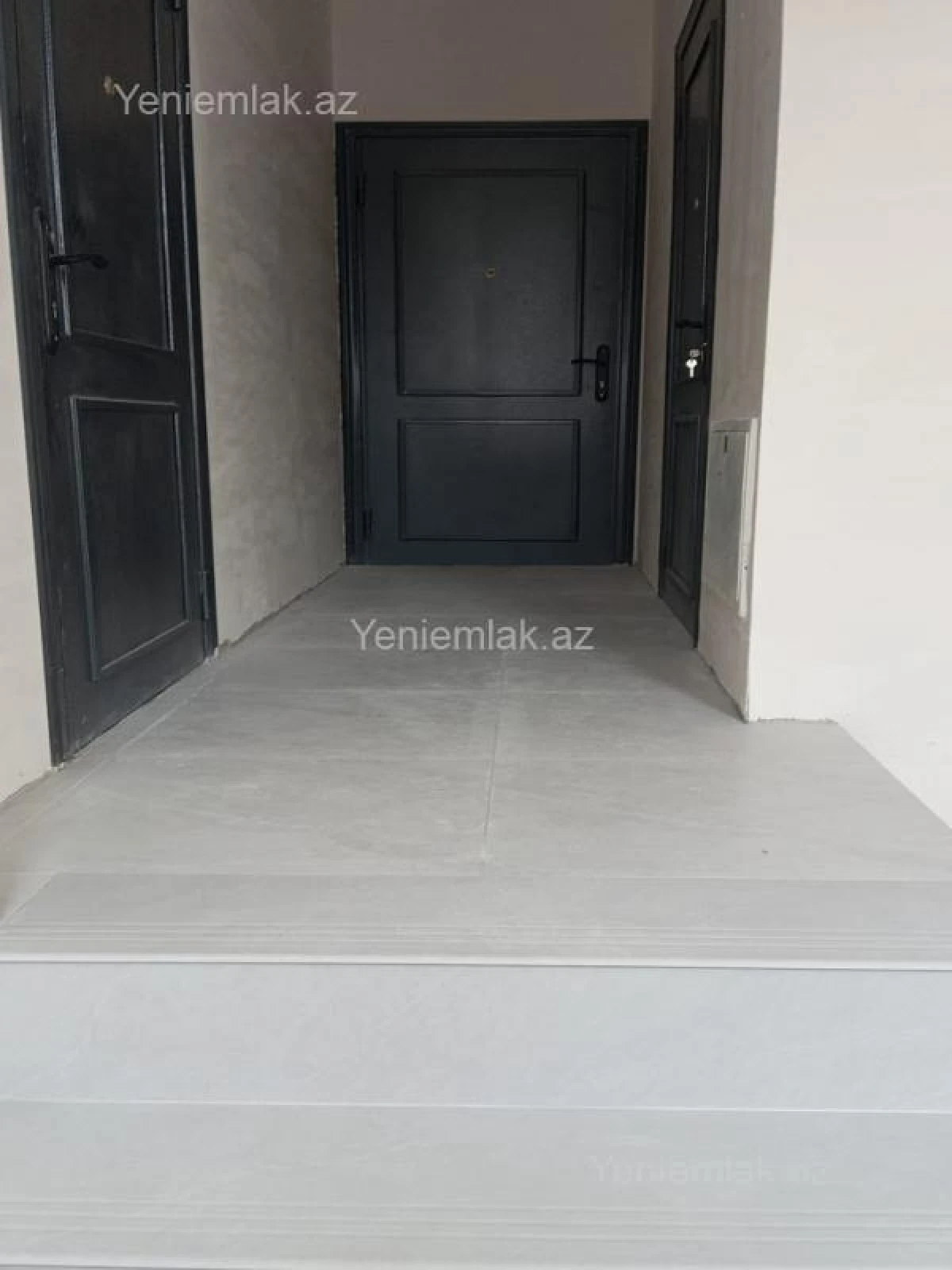 Satılır 12 otaqlı yeni tikili 260 m²