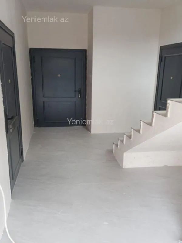 Satılır 12 otaqlı yeni tikili 260 m²