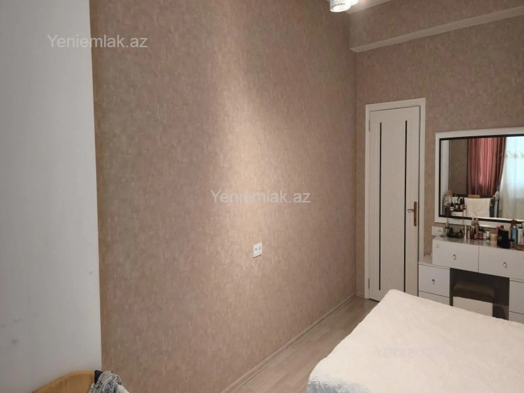 Satılır 2 otaqlı yeni tikili 95.06 m²