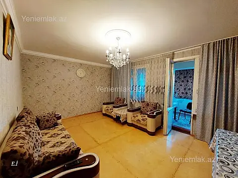 Satılır 5 otaqlı köhnə tikili 110 m²