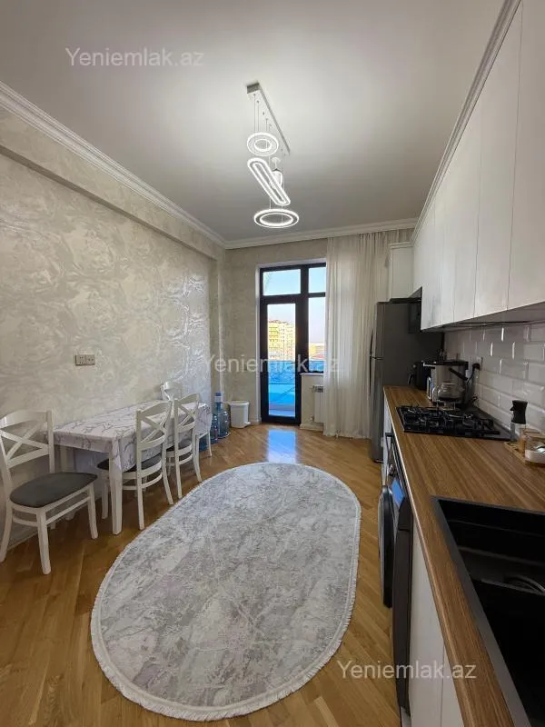 Satılır 2 otaqlı yeni tikili 84 m²