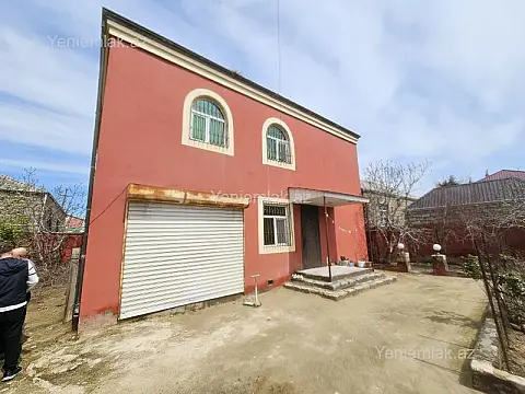 Satılır 5 otaqlı həyət evi 200 m²