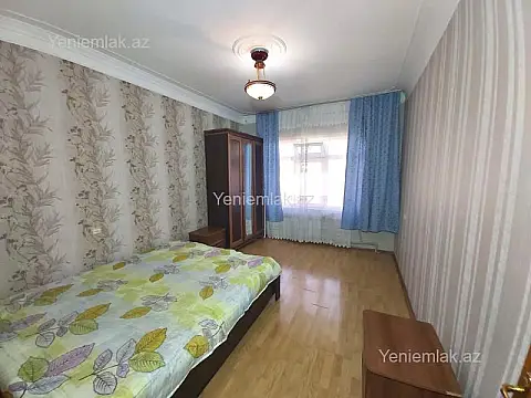 Satılır 3 otaqlı köhnə tikili 80 m² — Bakı, Nizami 3 otaq 80.00 m²