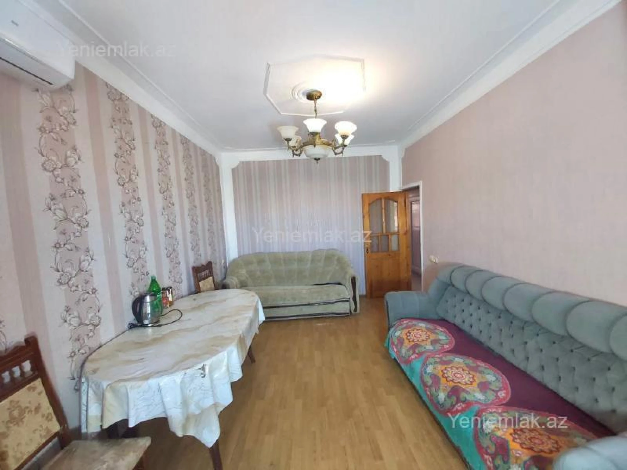 Satılır 3 otaqlı köhnə tikili 80 m²