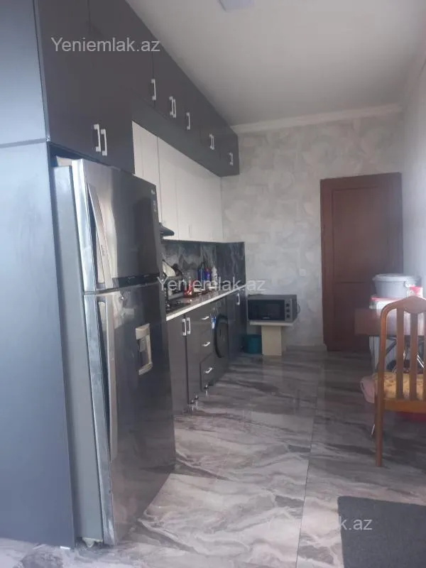 Satılır 5 otaqlı həyət evi 100 m²