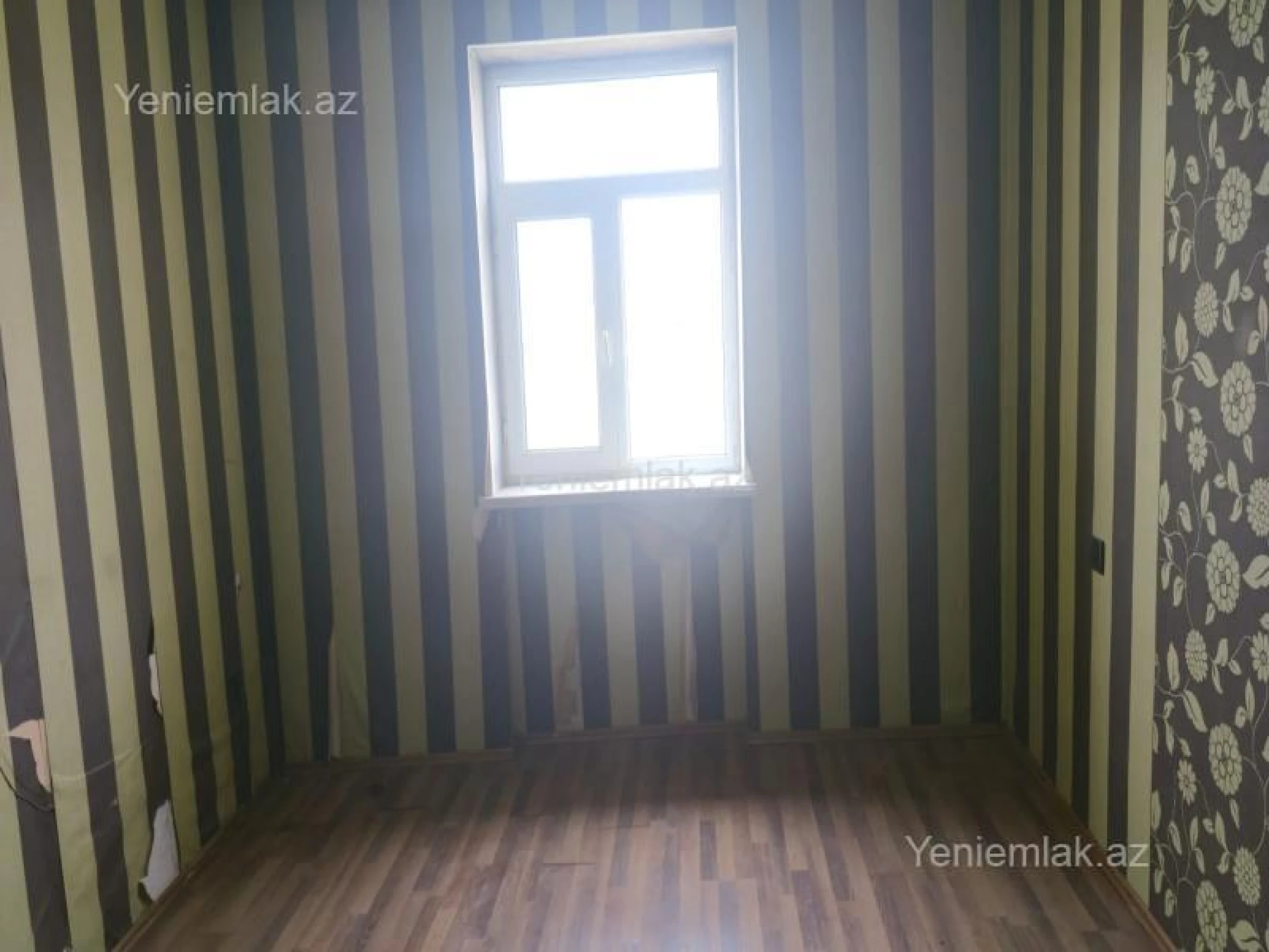 Satılır 2 otaqlı köhnə tikili 52 m²