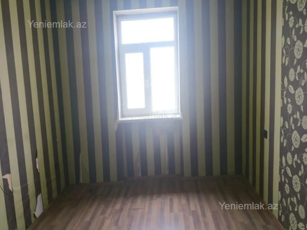 Satılır 2 otaqlı köhnə tikili 52 m²