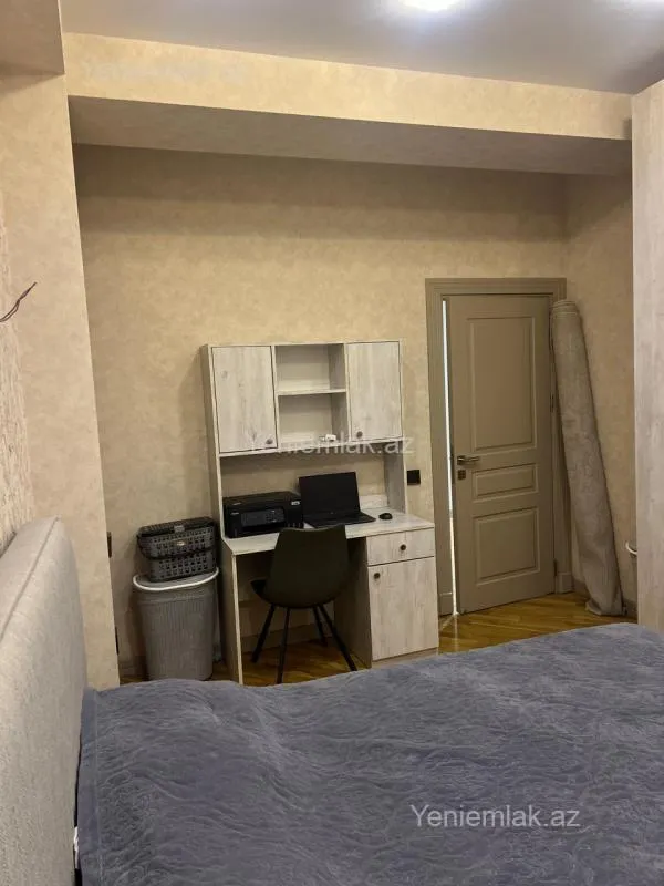 Satılır 2 otaqlı yeni tikili 78 m²