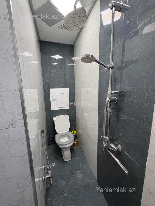 Satılır 2 otaqlı köhnə tikili 40 m²