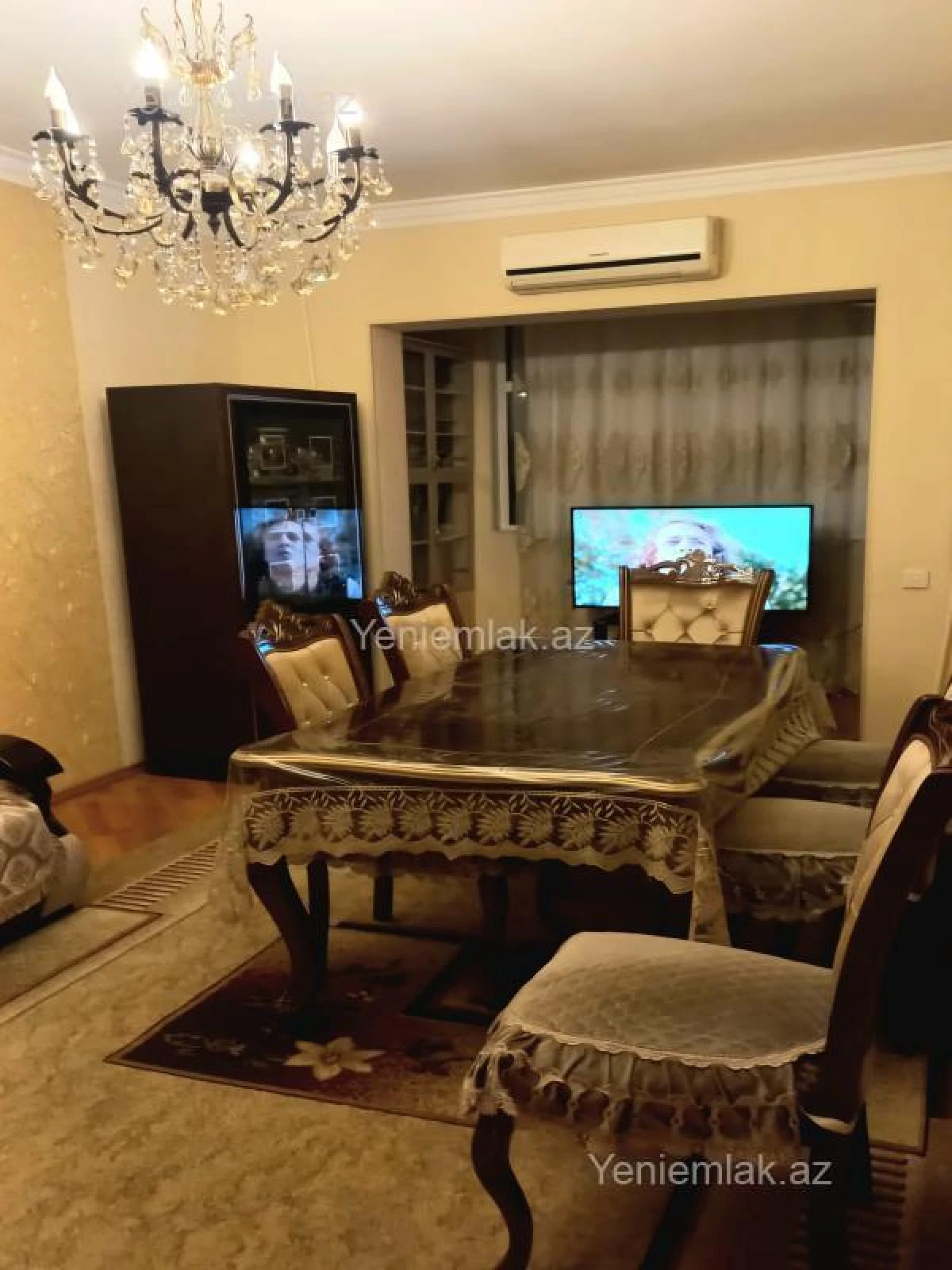 Satılır 4 otaqlı köhnə tikili 120 m²