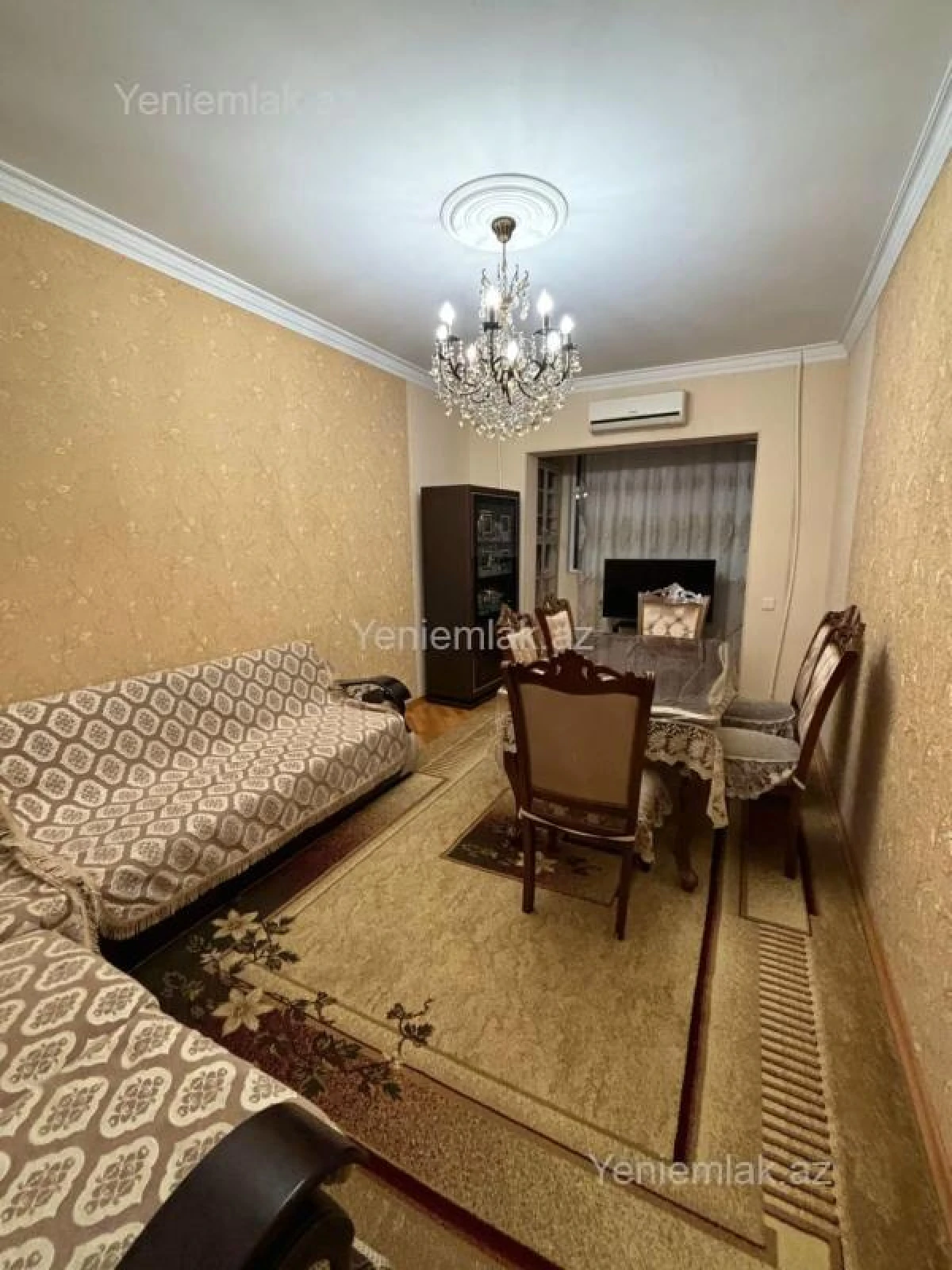 Satılır 4 otaqlı köhnə tikili 120 m²