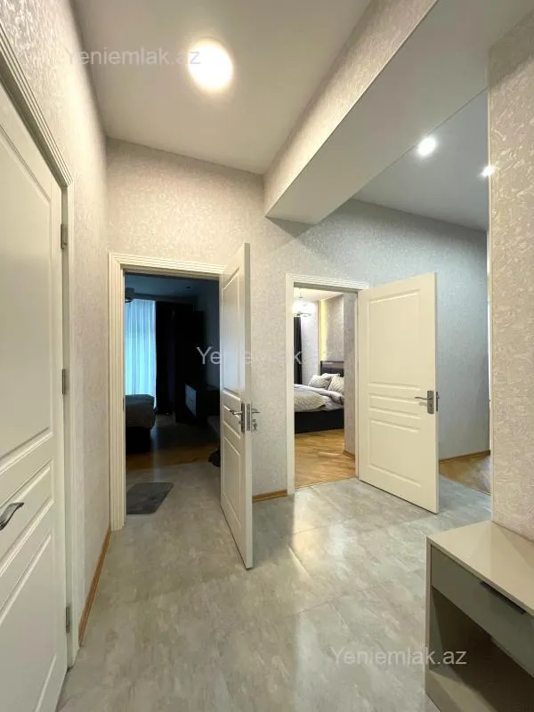 Satılır 3 otaqlı yeni tikili 102 m²