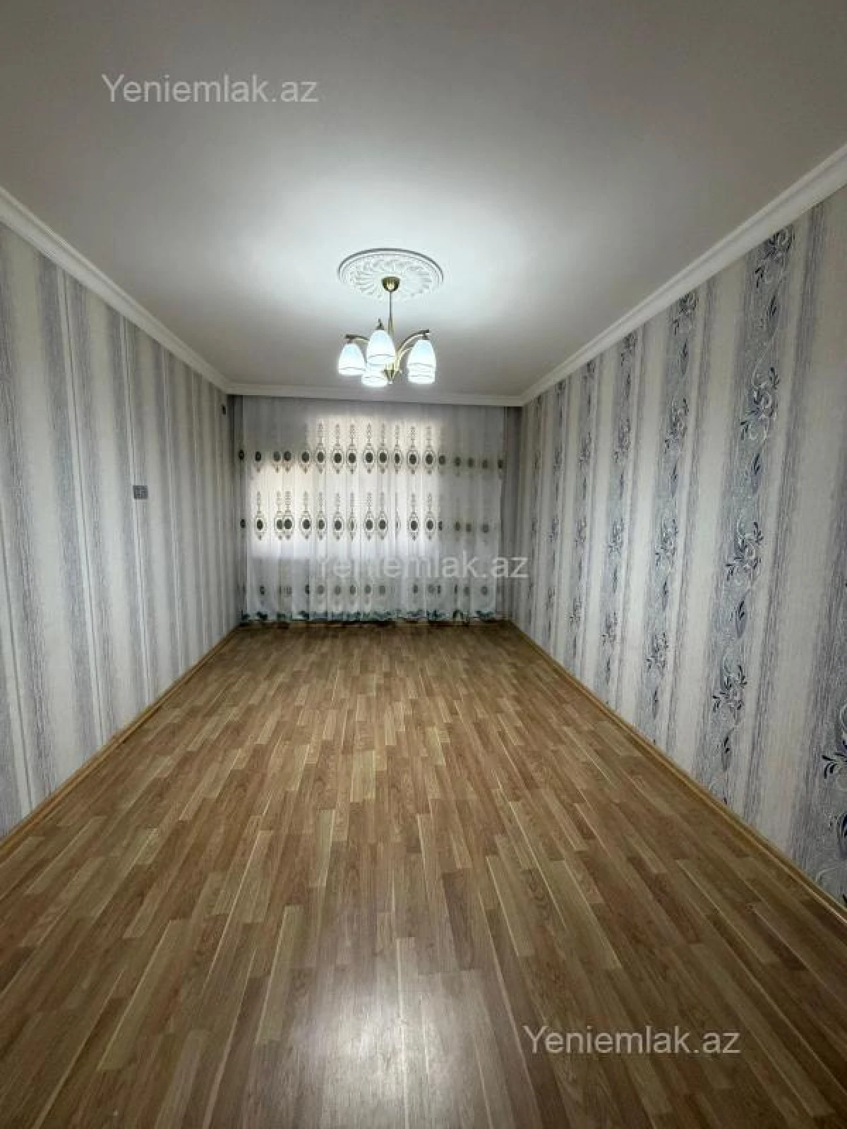 Satılır 3 otaqlı köhnə tikili 50 m²