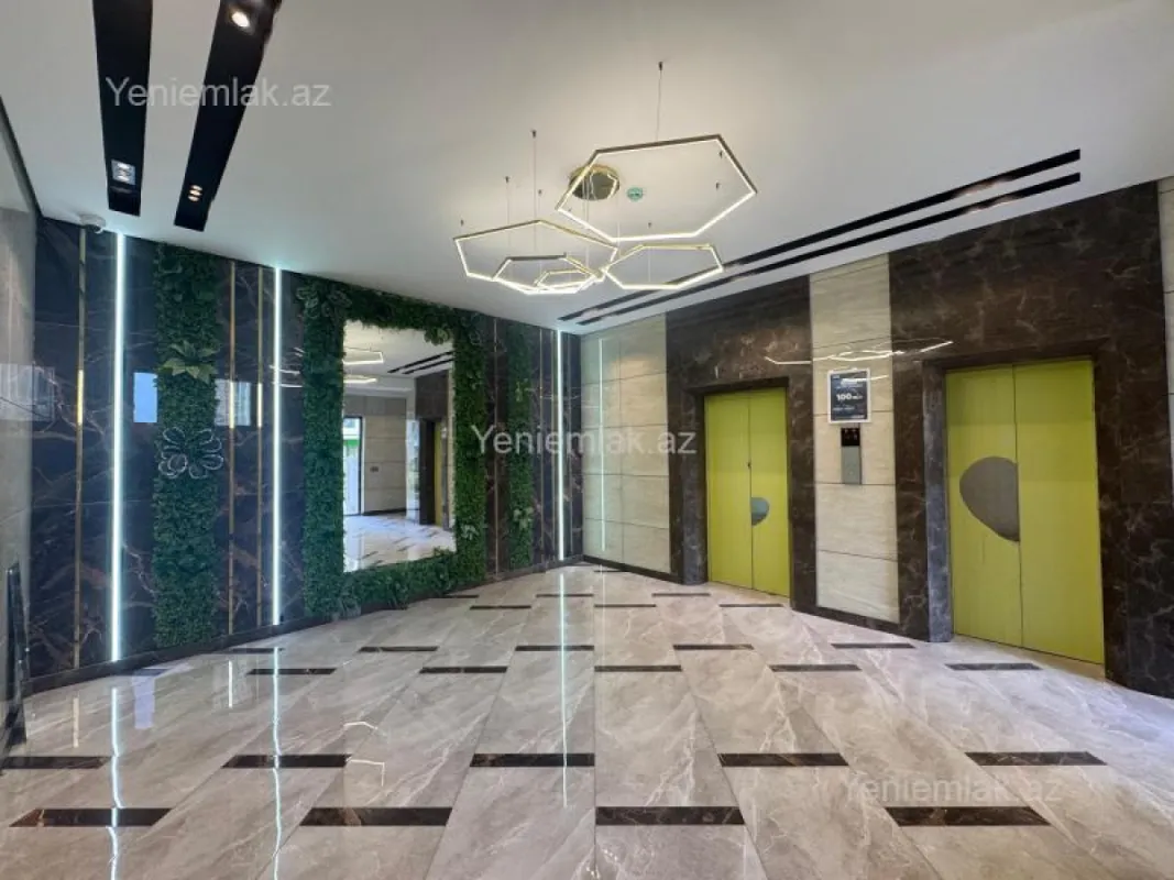 Satılır 4 otaqlı yeni tikili 175 m²