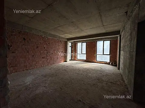 Satılır 4 otaqlı yeni tikili 175 m²
