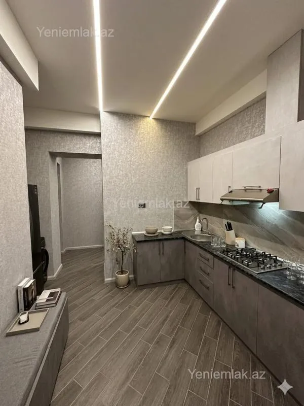 Satılır 2 otaqlı yeni tikili 70 m²