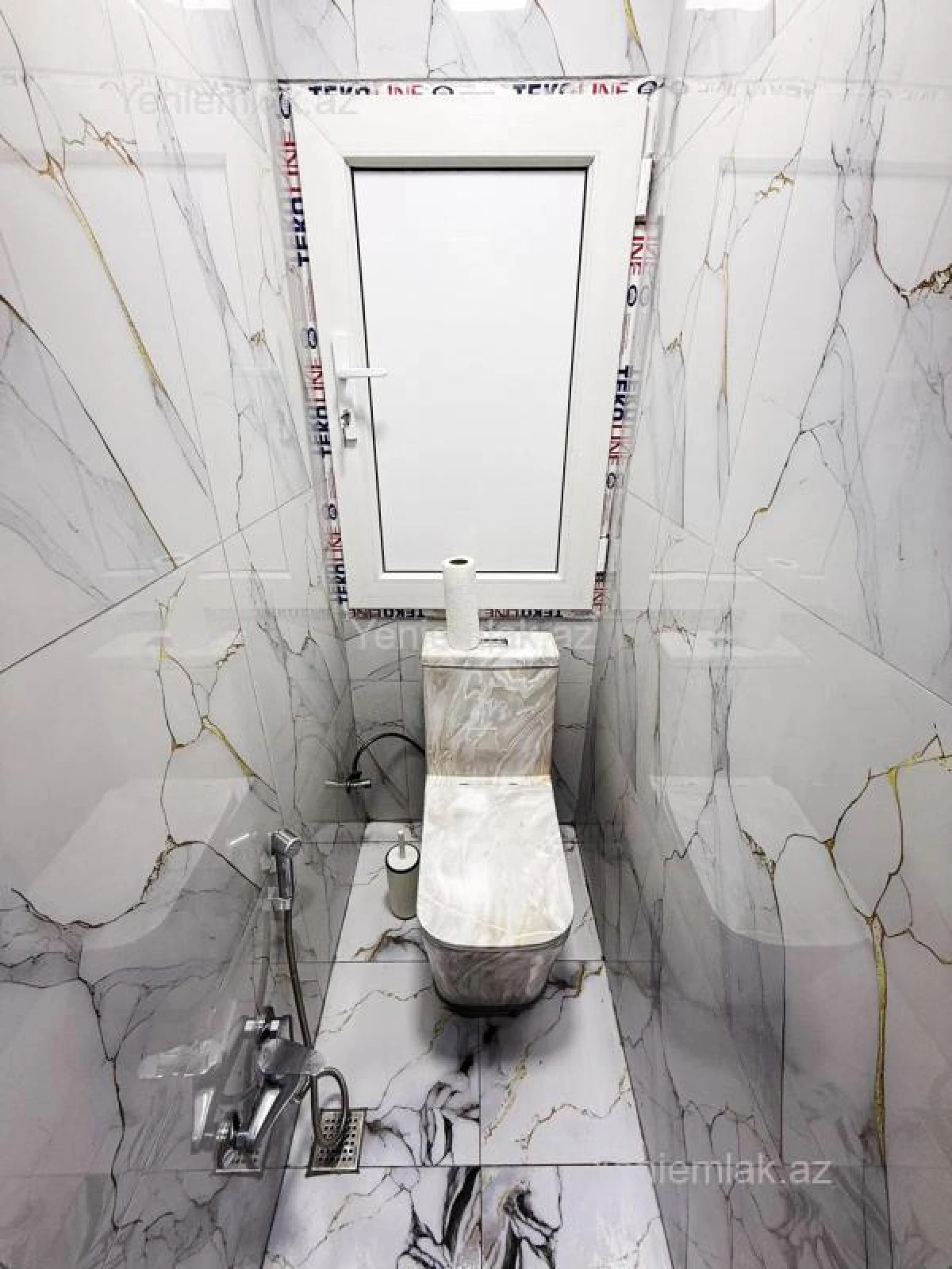 Satılır 3 otaqlı köhnə tikili 70 m²