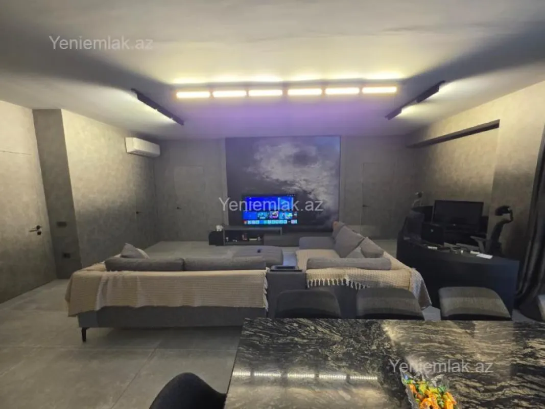 Satılır 3 otaqlı yeni tikili 145 m²