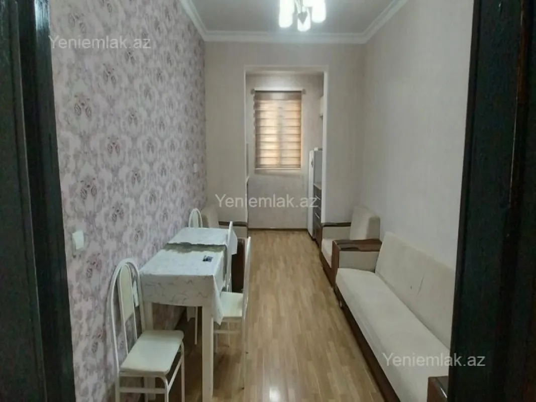 Satılır 3 otaqlı köhnə tikili 60 m²