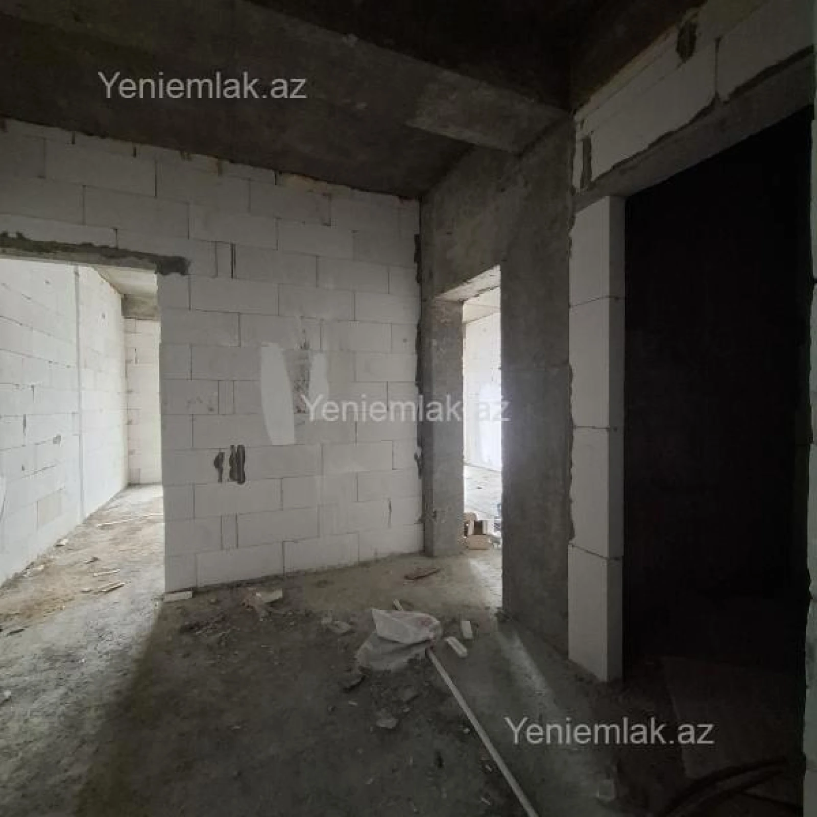 Satılır 2 otaqlı yeni tikili 92 m²