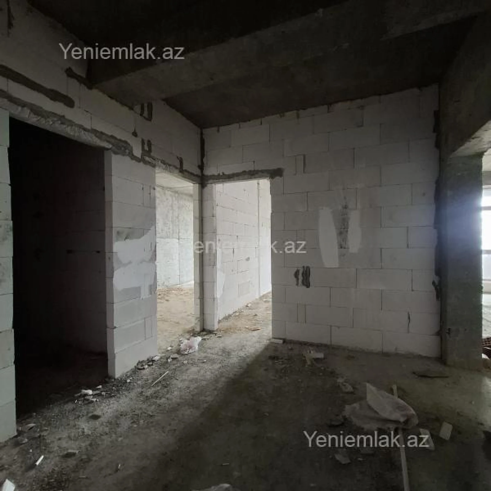 Satılır 2 otaqlı yeni tikili 92 m²