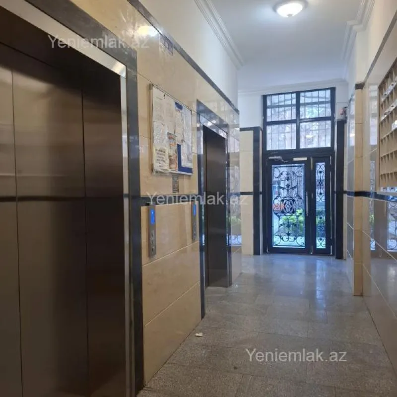 Satılır 2 otaqlı yeni tikili 92 m²