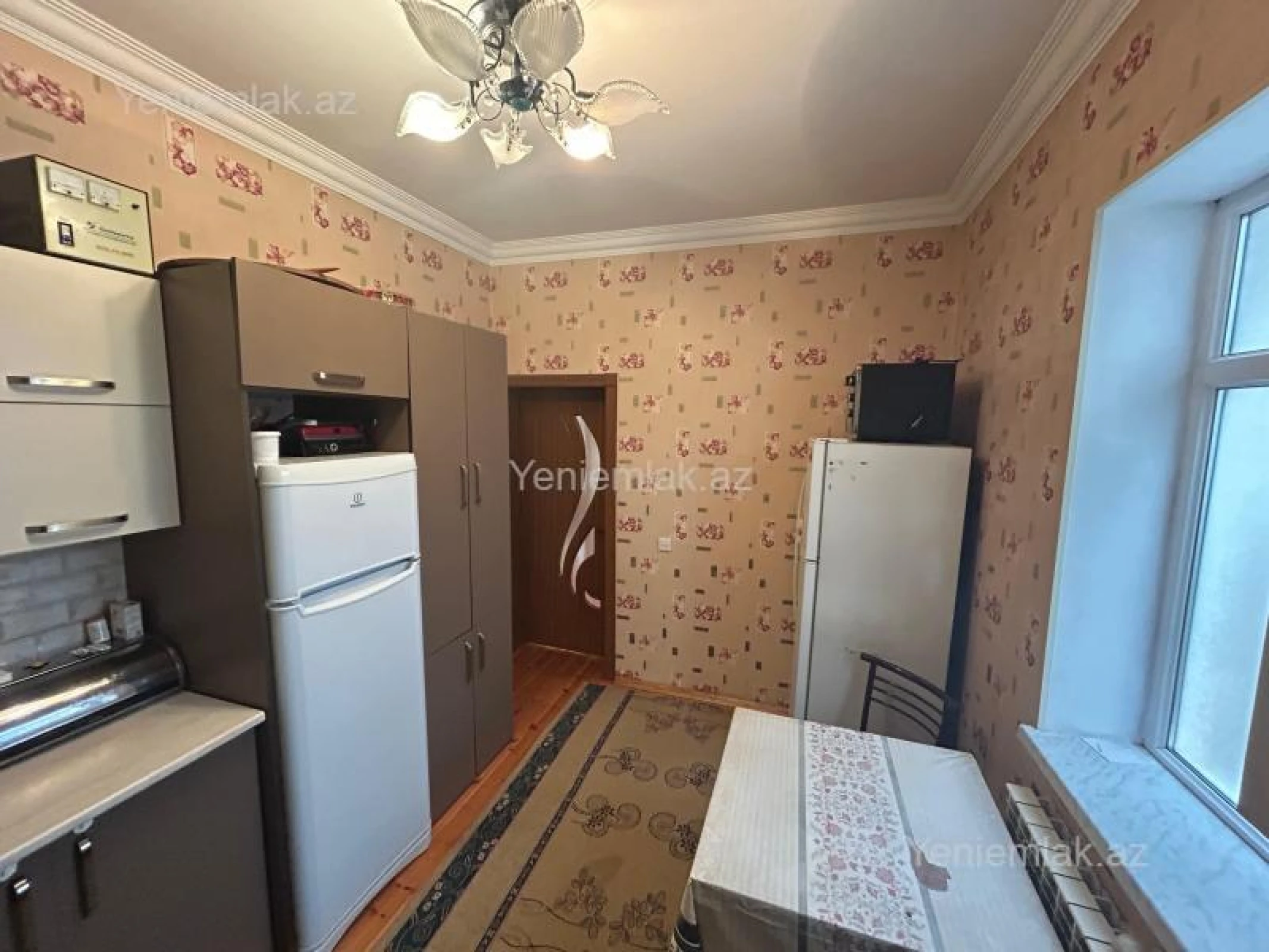 Satılır 5 otaqlı həyət evi 160 m²