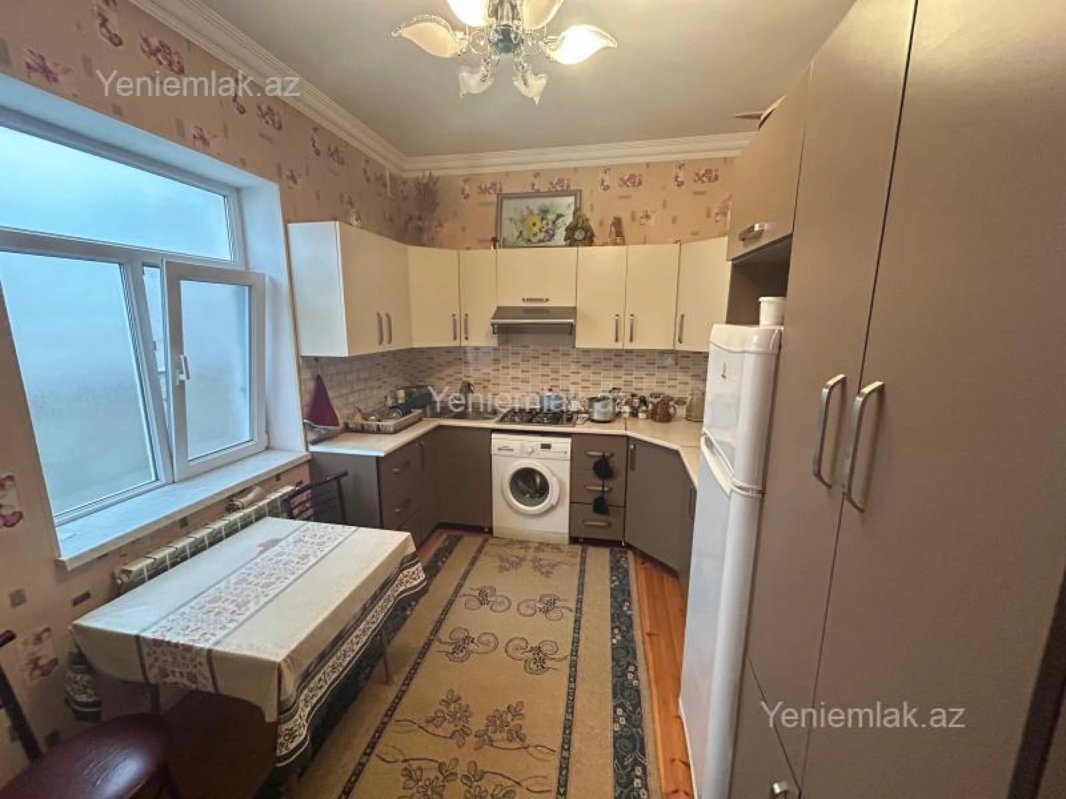 Satılır 5 otaqlı həyət evi 160 m²