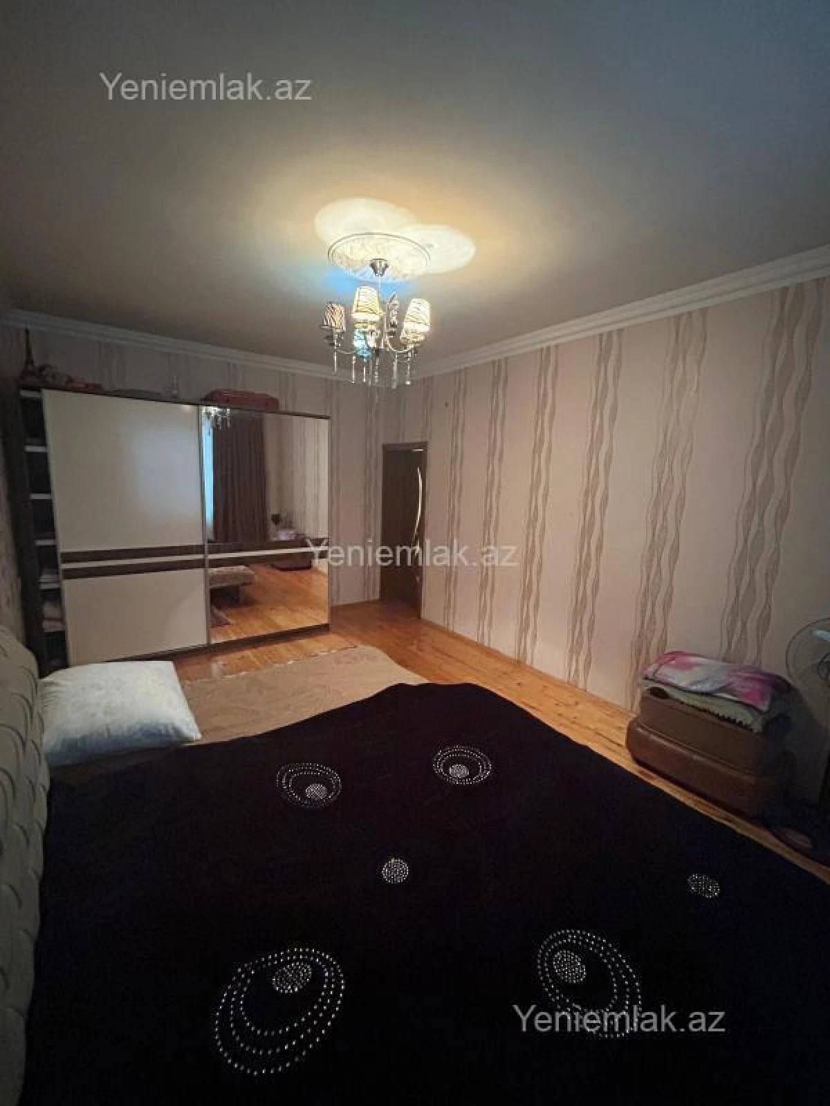 Satılır 5 otaqlı həyət evi 160 m²