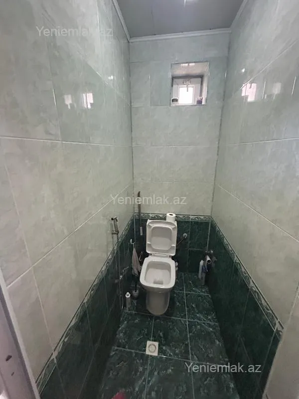 Satılır 5 otaqlı həyət evi 160 m²