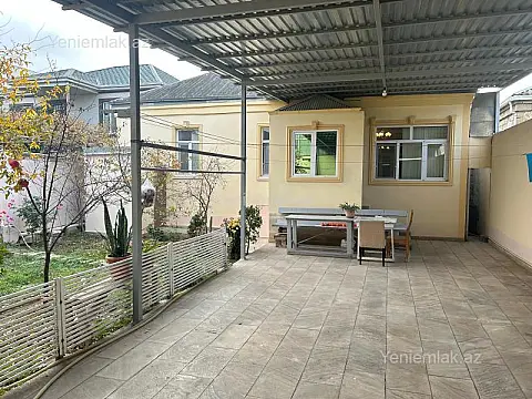 Satılır 5 otaqlı həyət evi 160 m²
