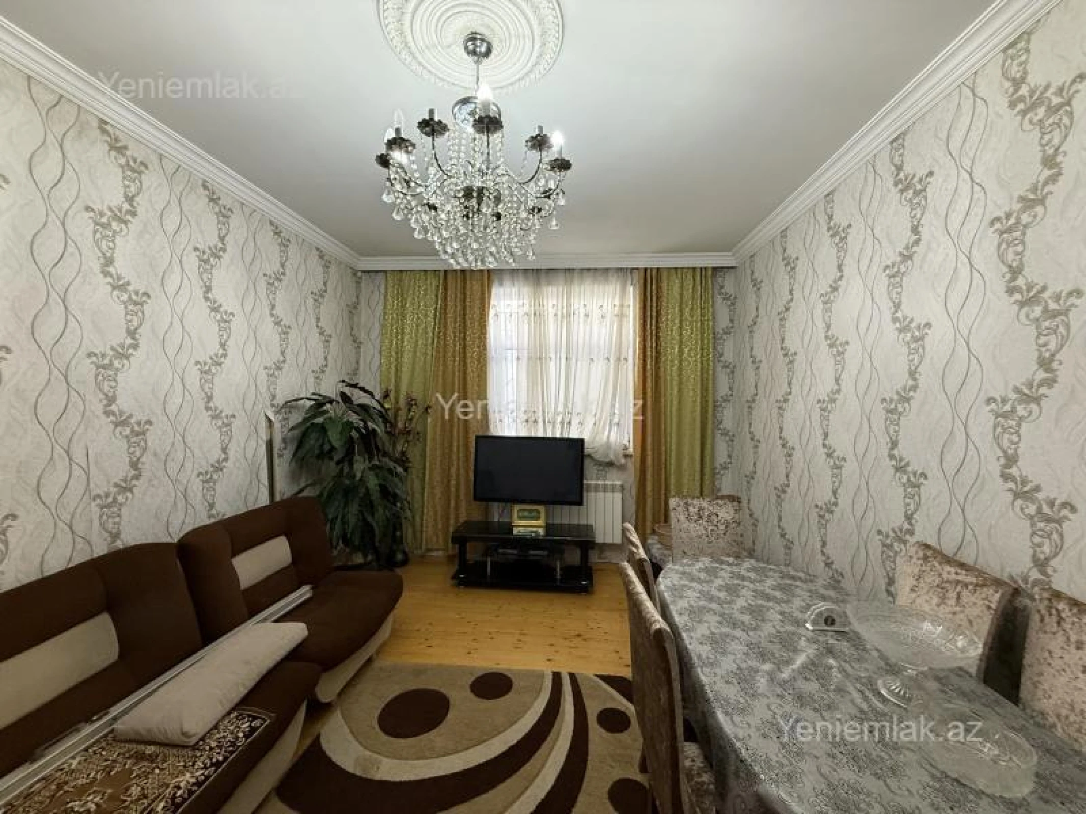 Satılır 3 otaqlı həyət evi 100 m²