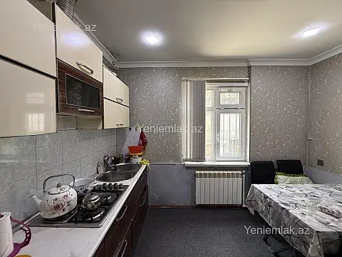 Satılır 3 otaqlı həyət evi 100 m²