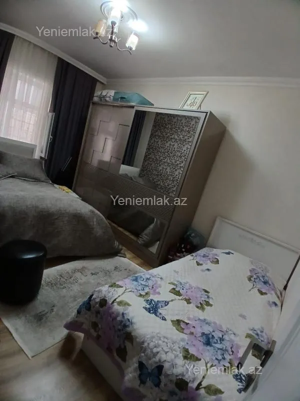 Satılır 2 otaqlı həyət evi 80 m²