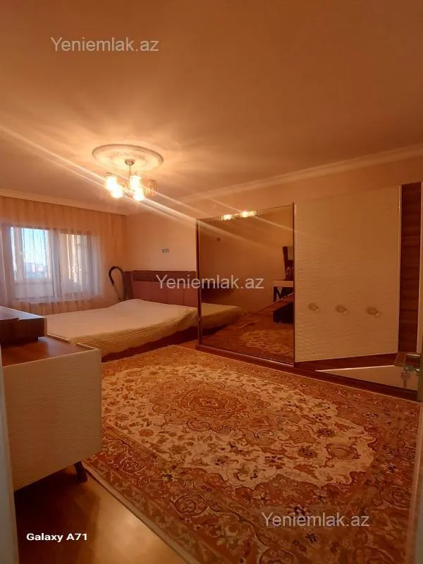 Satılır 3 otaqlı köhnə tikili 87 m²