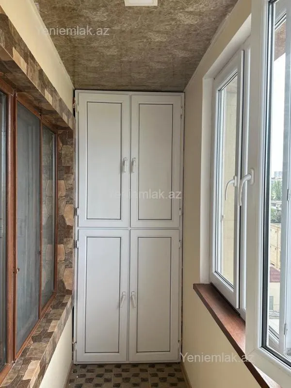 Satılır 3 otaqlı köhnə tikili 87 m²