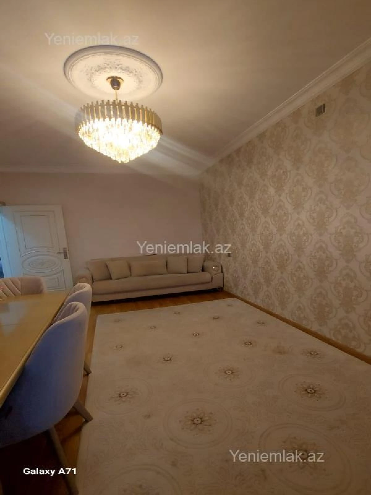 Satılır 3 otaqlı köhnə tikili 87 m²