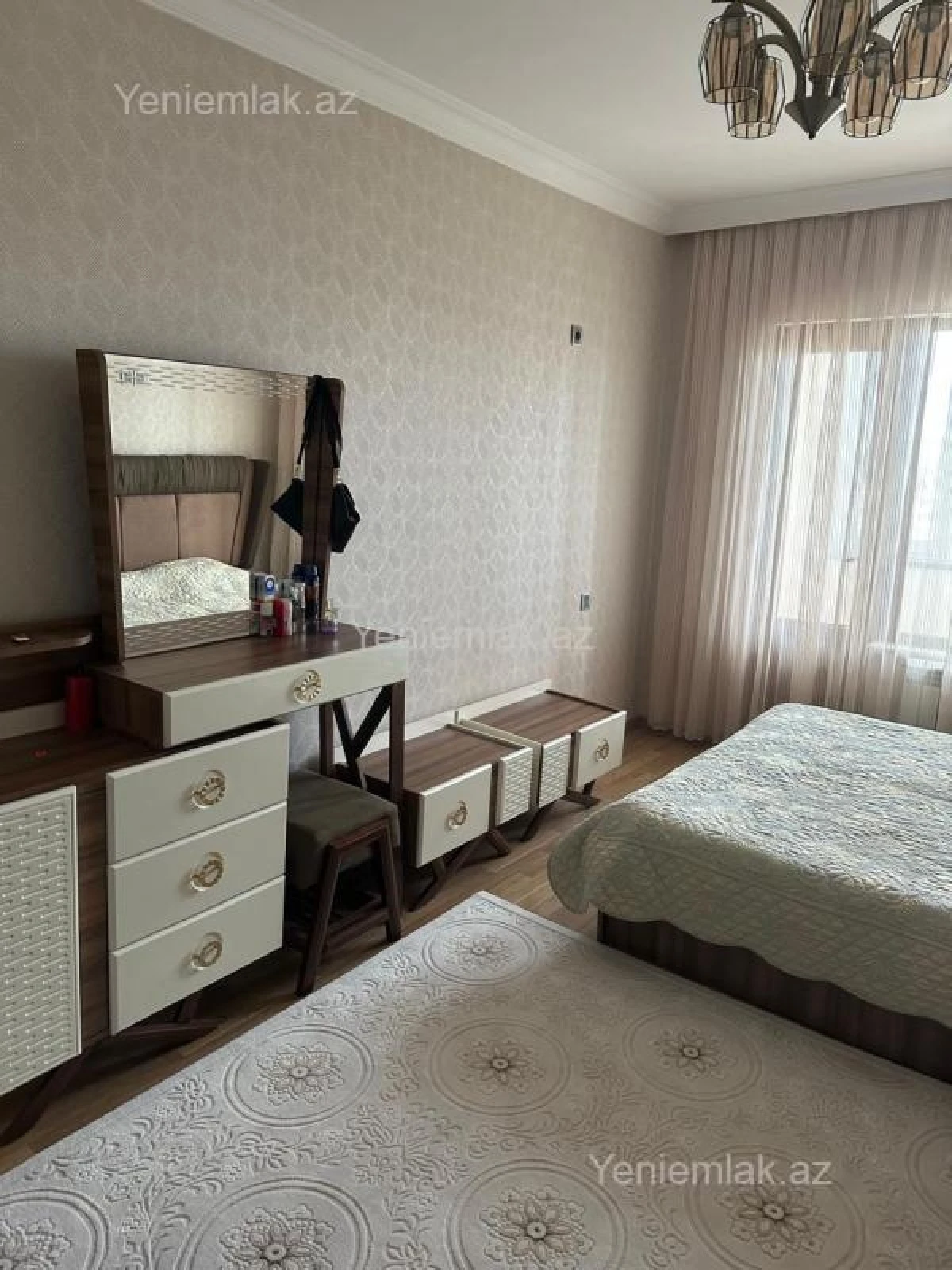 Satılır 3 otaqlı köhnə tikili 87 m²