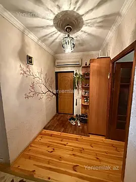 Satılır 3 otaqlı köhnə tikili 88 m²