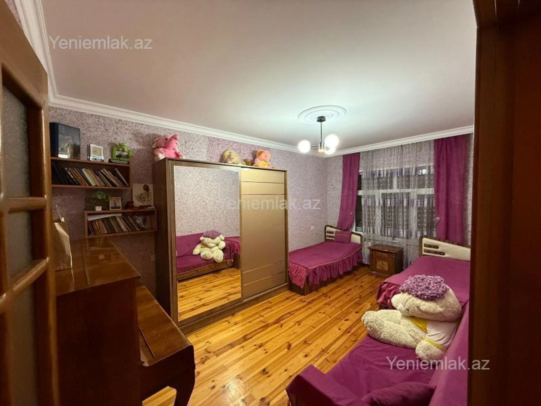 Satılır 3 otaqlı köhnə tikili 88 m²
