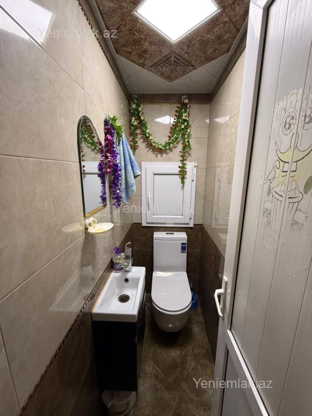 Satılır 3 otaqlı köhnə tikili 88 m²