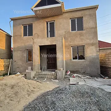 Satılır 5 otaqlı həyət evi 200 m²
