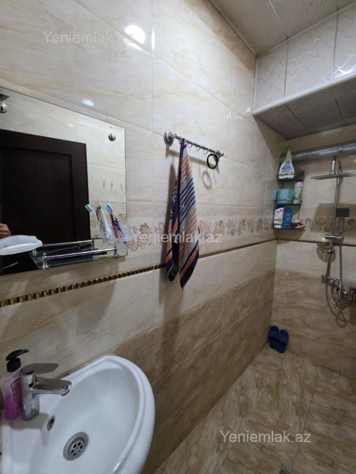 Satılır 2 otaqlı köhnə tikili 40 m²