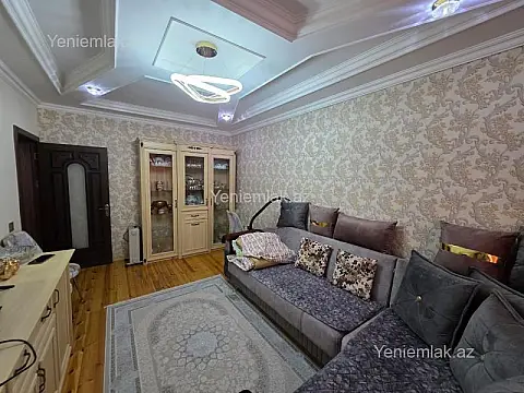 Satılır 2 otaqlı köhnə tikili 40 m²