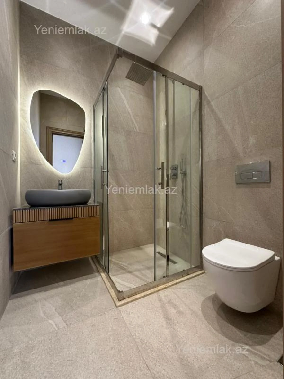 Satılır 4 otaqlı həyət evi 200 m²