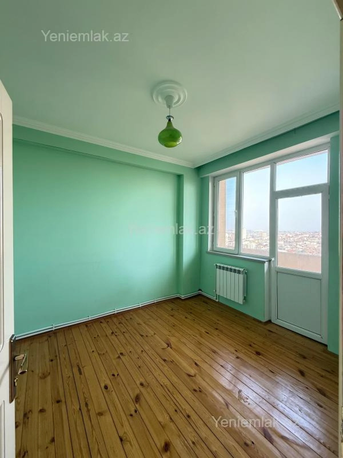 Satılır 3 otaqlı yeni tikili 80 m²