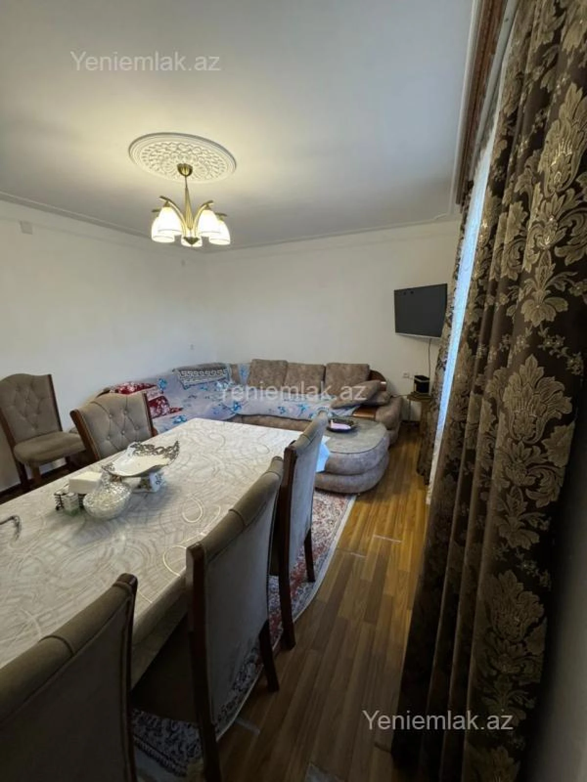 Satılır 3 otaqlı köhnə tikili 60 m²