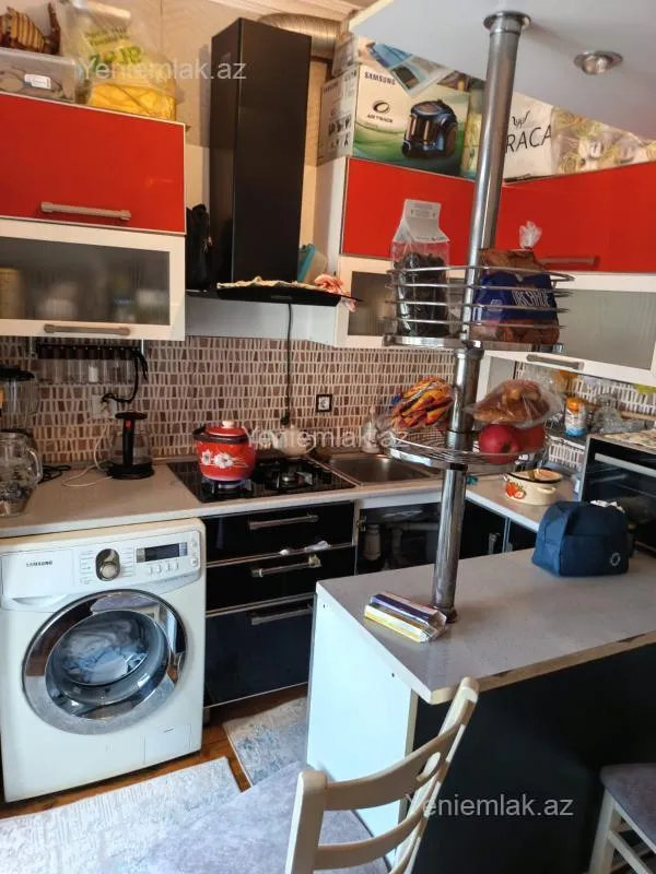 Satılır 2 otaqlı köhnə tikili 51 m²